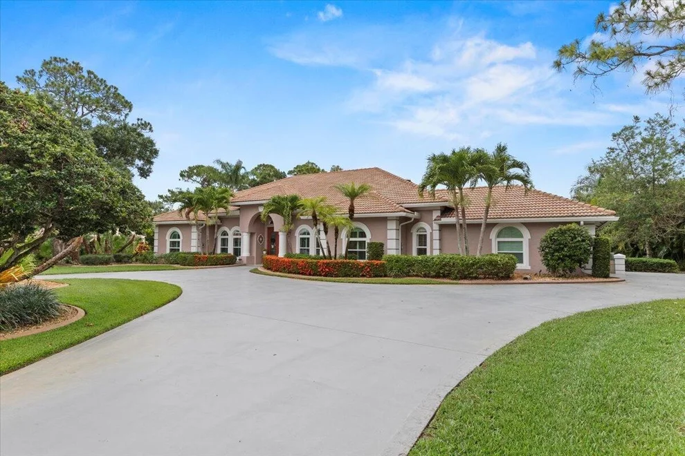 Unit for sale at 11124 Lands End Chase, Port St Lucie, FL 34986