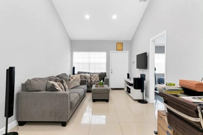 Unit for sale at 7151 Tam Oshanter Boulevard, North Lauderdale, FL 33068