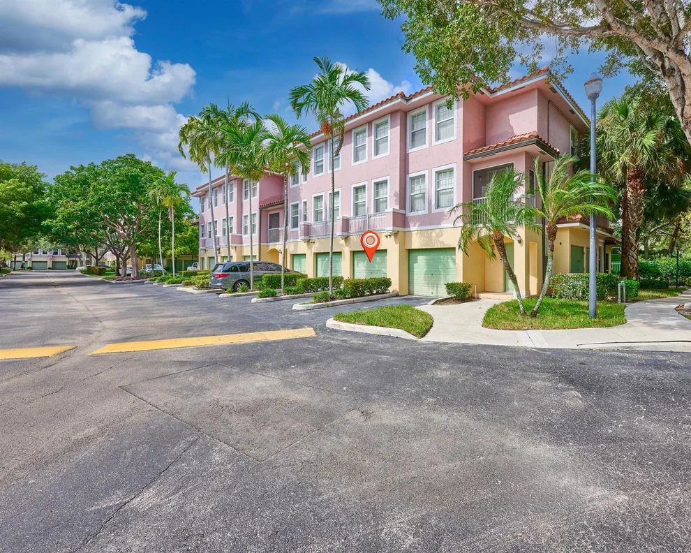 Unit for sale at 6436 W Sample Road, Coral Springs, FL 33067