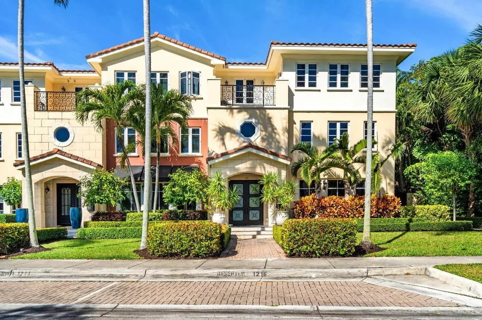 Unit for sale at 1216 Palm Trail, Delray Beach, FL 33483