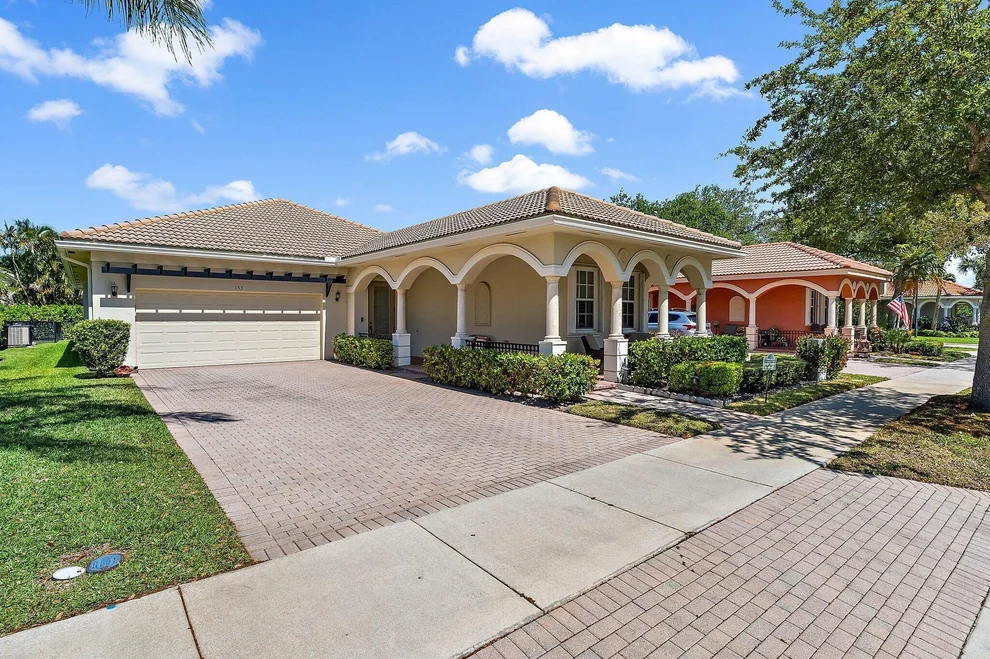 Unit for sale at 153 Via Rosina, Jupiter, FL 33458