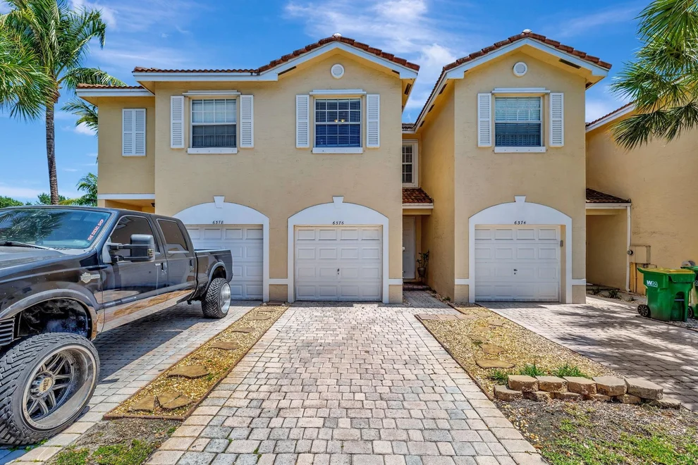 Unit for sale at 6376 Landings Way, Tamarac, FL 33321