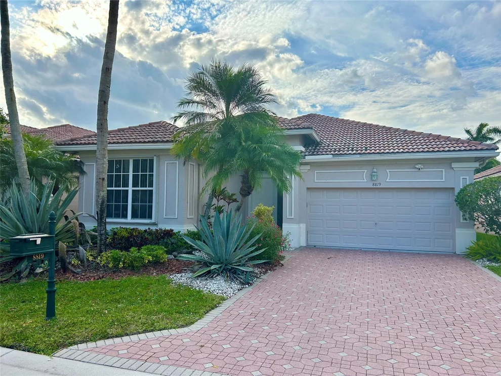 Unit for sale at 8819 Creston Lane, Boynton Beach, FL 33472