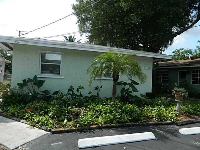 Unit for sale at 1086 NE 36th Street, Oakland Park, FL 33334