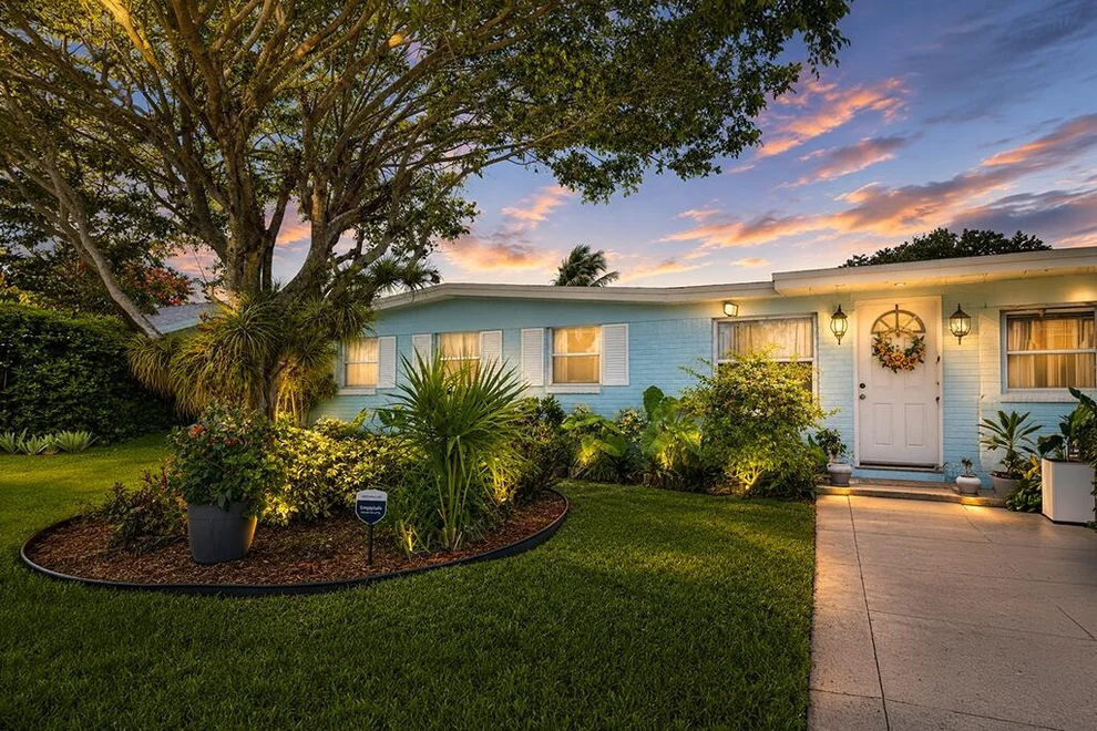 Unit for sale at 3740 Dunes Road, Palm Beach Gardens, FL 33410