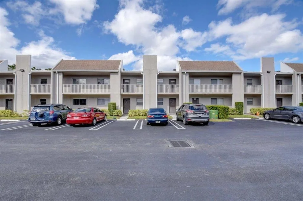 Unit for sale at 2800 SW 22 Avenue, Delray Beach, FL 33445