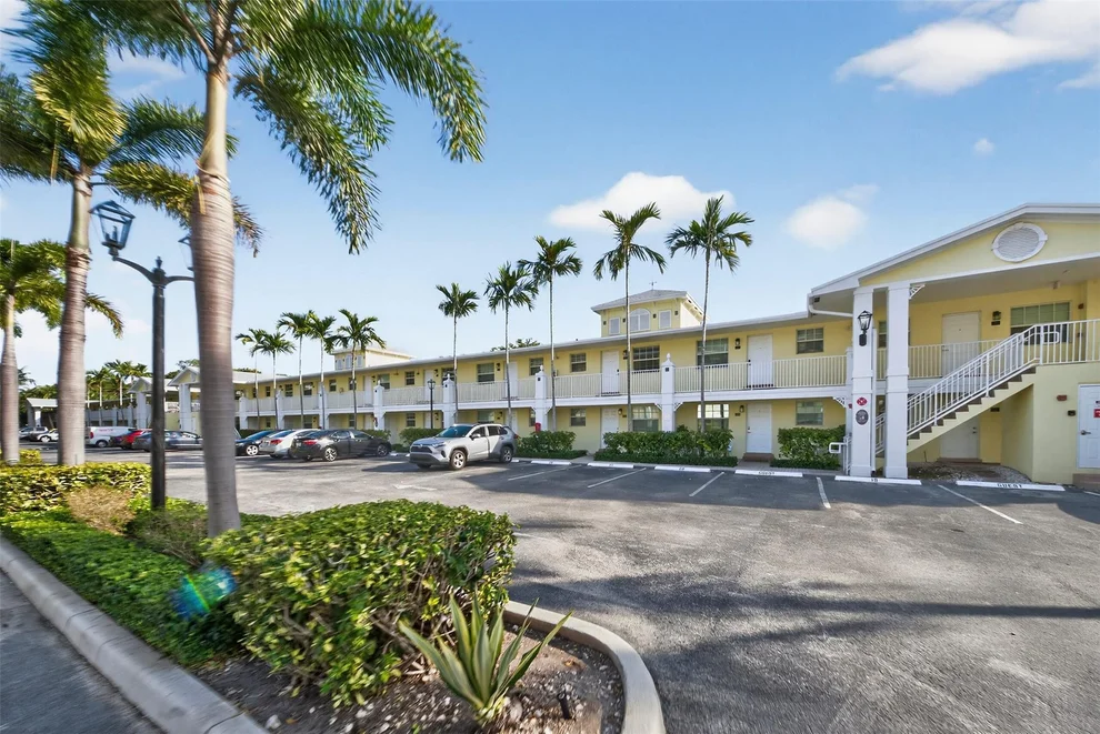 Unit for sale at 2660 NE 8th Avenue, Wilton Manors, FL 33334