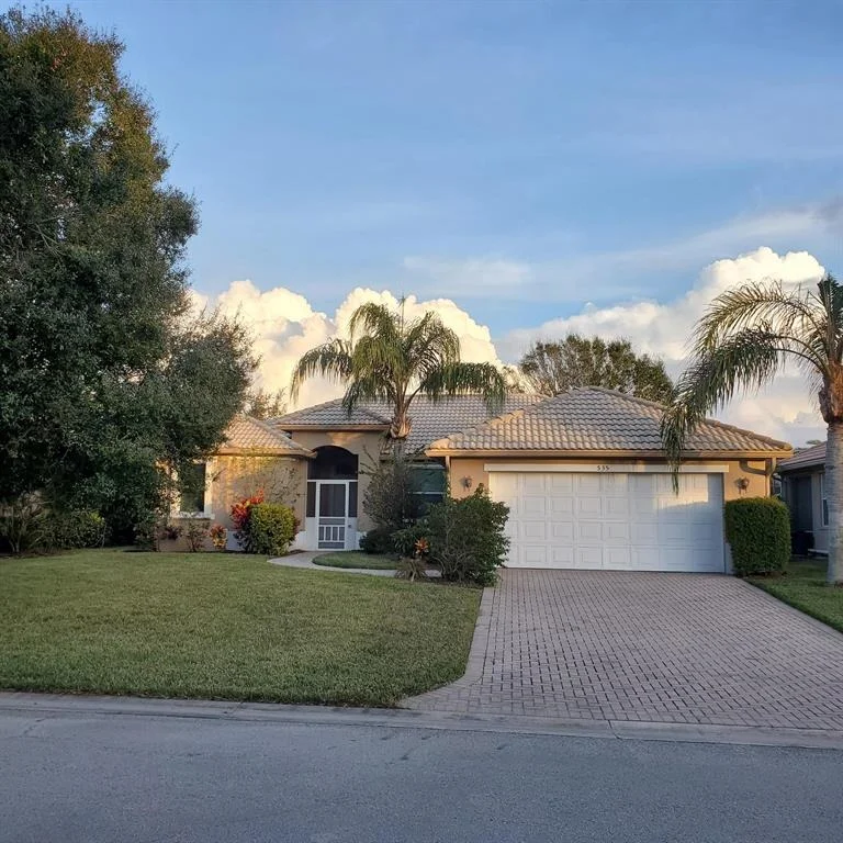 Unit for sale at 535 NW Waverly Circle, Port St Lucie, FL 34983