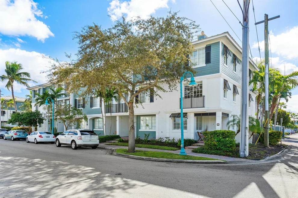 Unit for sale at 260 NE 3rd Street, Delray Beach, FL 33444
