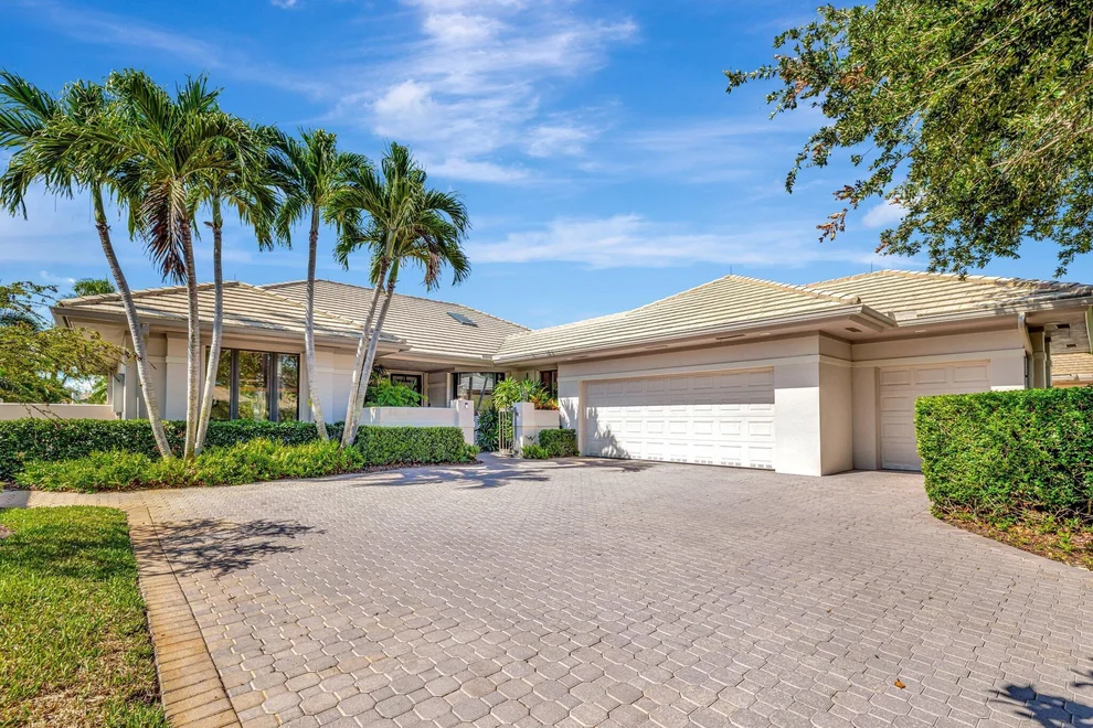 Unit for sale at 6022 SE Oakmont Place, Stuart, FL 34997