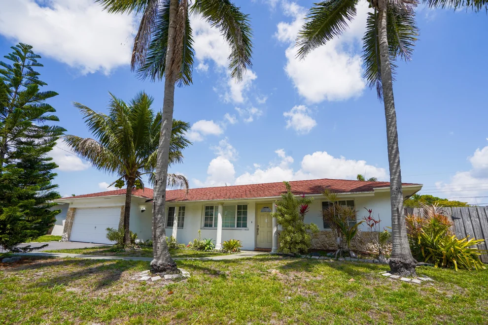 Unit for sale at 4381 NW 4 Street, Coconut Creek, FL 33066
