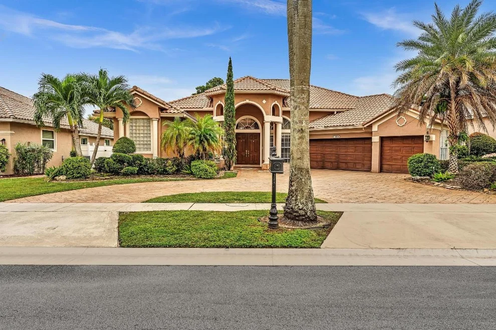Unit for sale at 11604 Kensington Court, Boca Raton, FL 33428