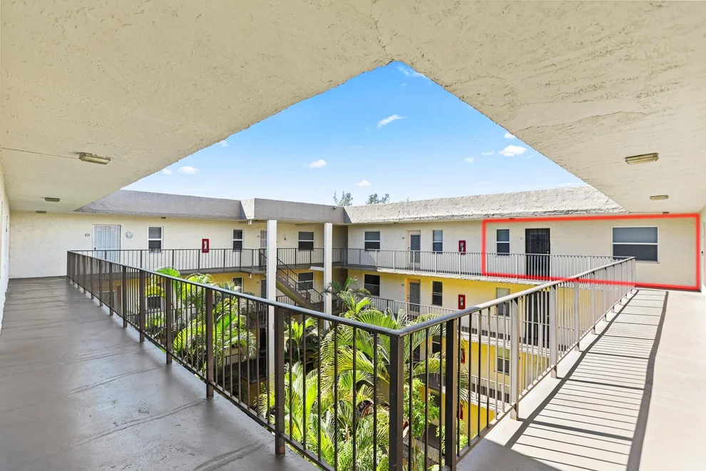 Unit for sale at 2871 Somerset Drive, Lauderdale Lakes, FL 33311