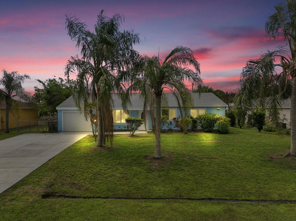 Unit for sale at 420 SE Streamlet Avenue, Port St Lucie, FL 34983