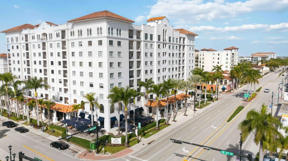 Unit for sale at 233 S Federal Highway, Boca Raton, FL 33432
