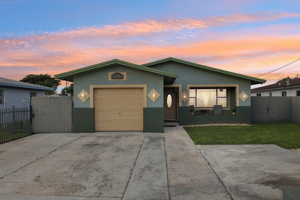 Unit for sale at 5411 SW 19th Street, West Park, FL 33023