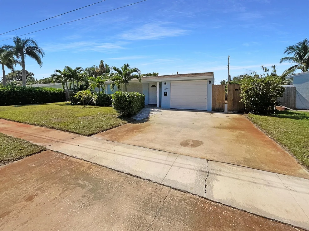 Unit for sale at 1409 SW 1st Avenue, Deerfield Beach, FL 33441