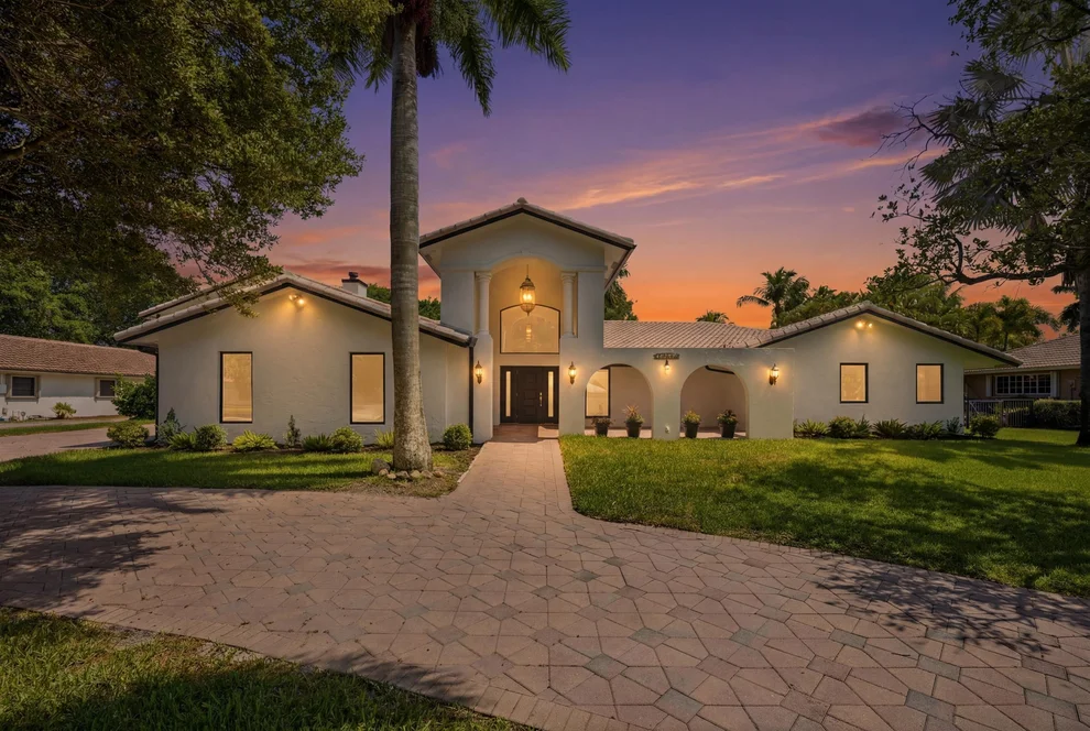 Unit for sale at 11200 NW 33rd Street, Coral Springs, FL 33065