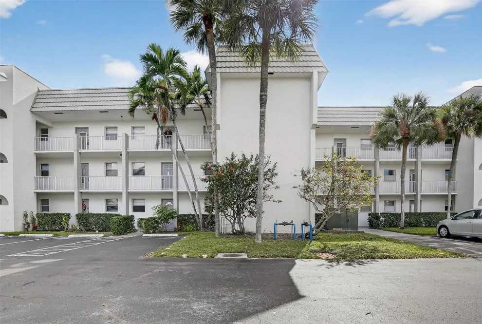 Unit for sale at 8130 Sunrise Lakes Boulevard, Sunrise, FL 33322