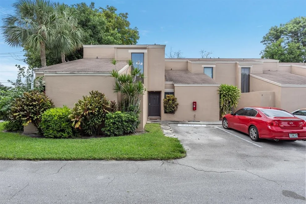 Unit for sale at 1189 NW 13th Street, Boca Raton, FL 33486