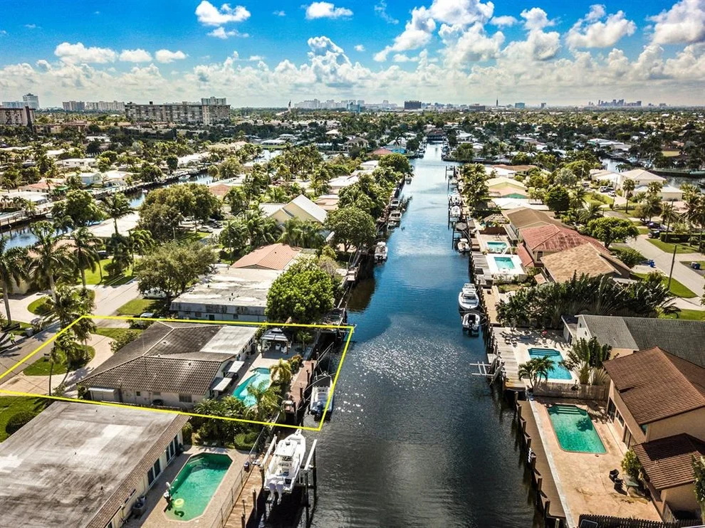Unit for sale at 341 SE 14th Avenue, Pompano Beach, FL 33060