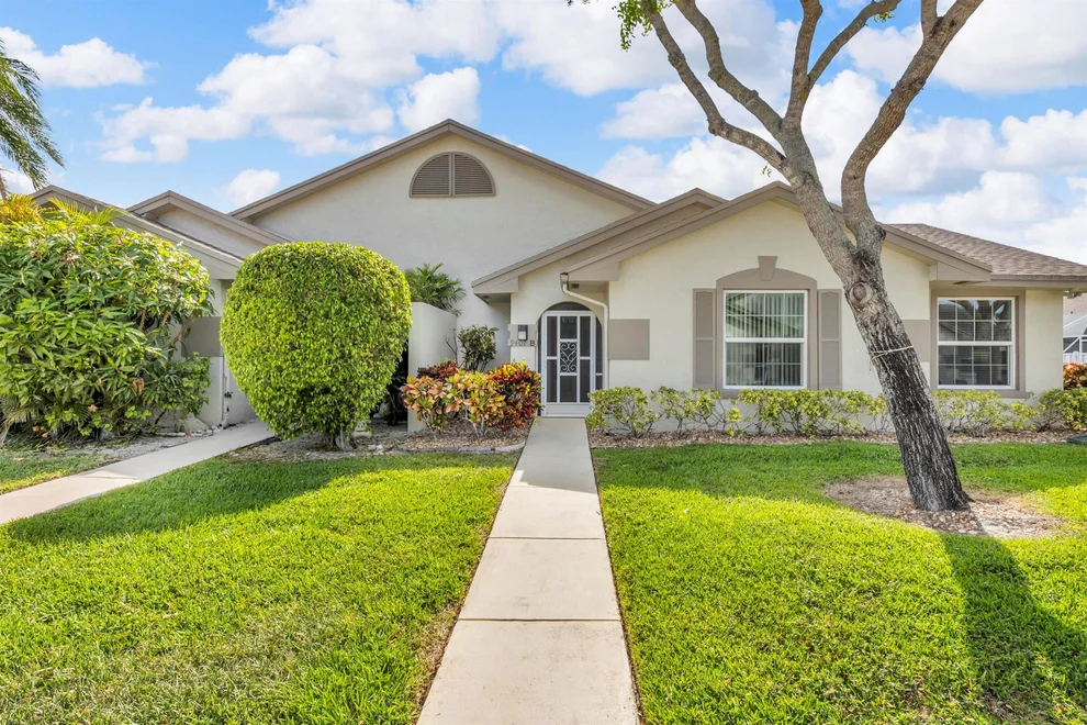 Unit for sale at 9407 Boca Gardens Parkway, Boca Raton, FL 33496