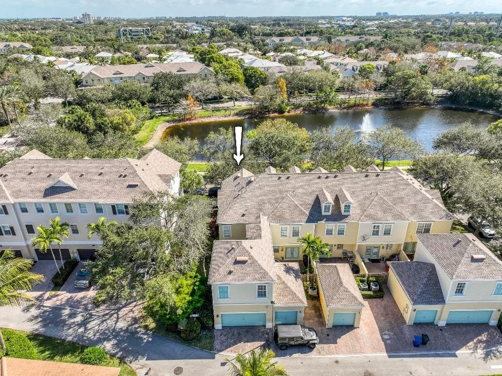 Unit for sale at 120 W Thatch Palm Circle, Jupiter, FL 33458