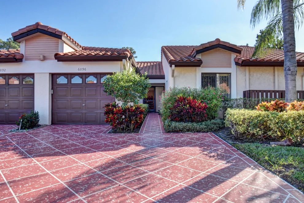 Unit for sale at 6096 Kings Gate Circle, Delray Beach, FL 33484