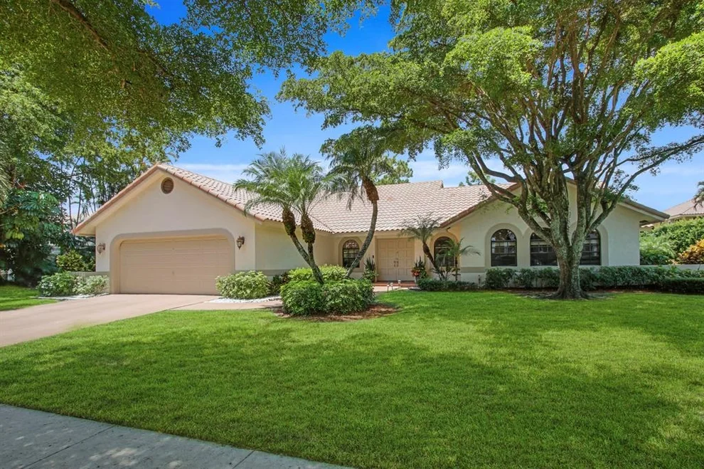 Unit for sale at 2921 NW 26th Avenue, Boca Raton, FL 33434