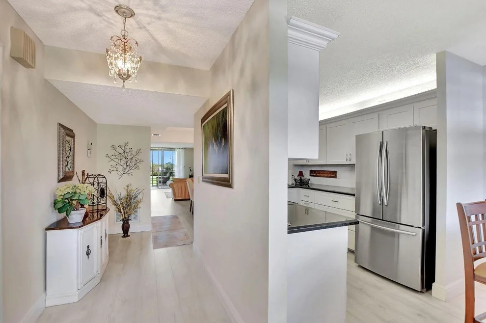 Unit for sale at 23305 Barwood Lane N, Boca Raton, FL 33428