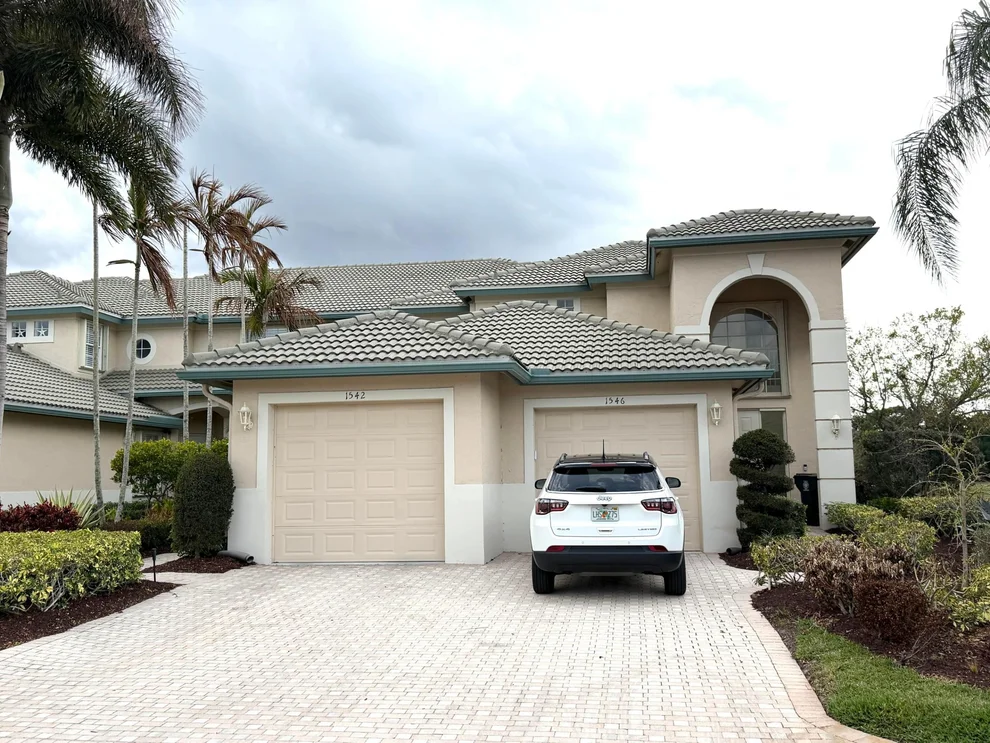 Unit for sale at 1546 SE Prestwick Lane, Port St Lucie, FL 34952