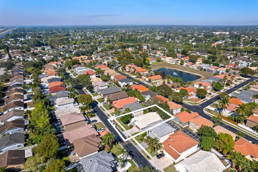 Unit for sale at 10217 Brookville Lane, Boca Raton, FL 33428
