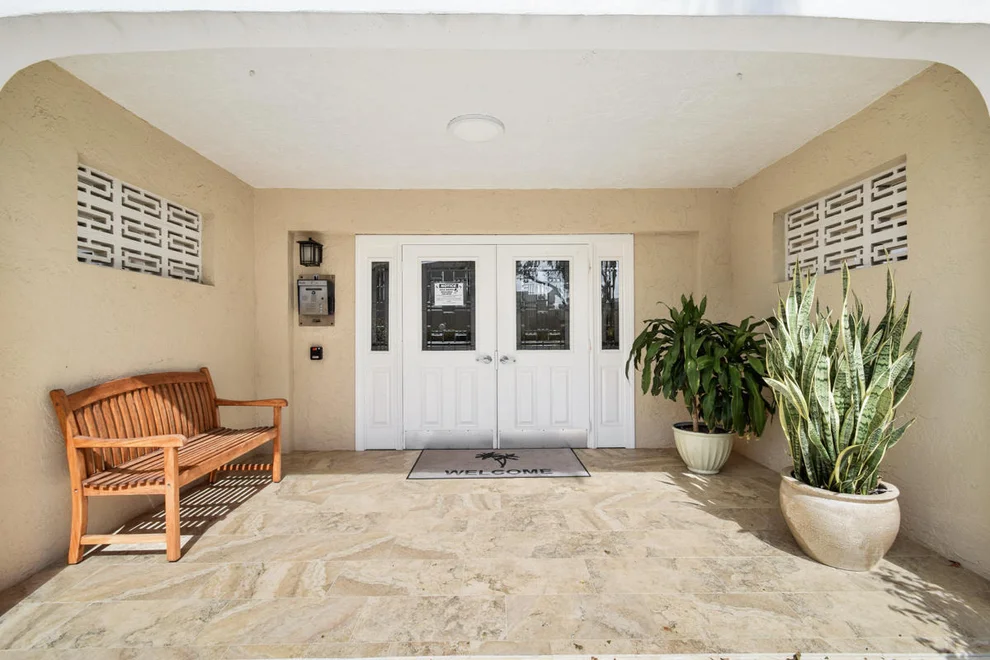 Unit for sale at 300 N Highway A1a, Jupiter, FL 33477