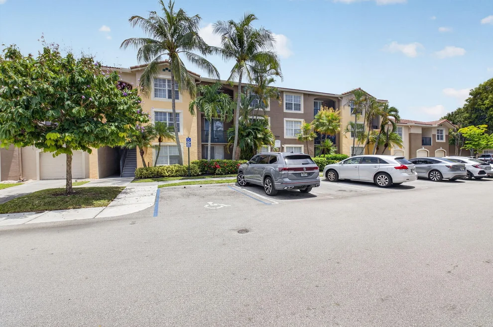 Unit for sale at 15135 Michelangelo Boulevard, Delray Beach, FL 33446