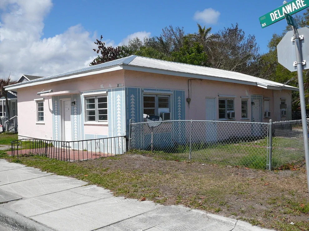 Unit for sale at 1400 Delaware Avenue, Fort Pierce, FL 34950