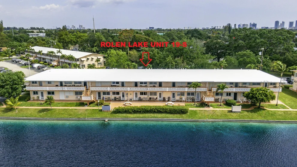 Unit for sale at 900 SW 10th Terrace, Hallandale Beach, FL 33009