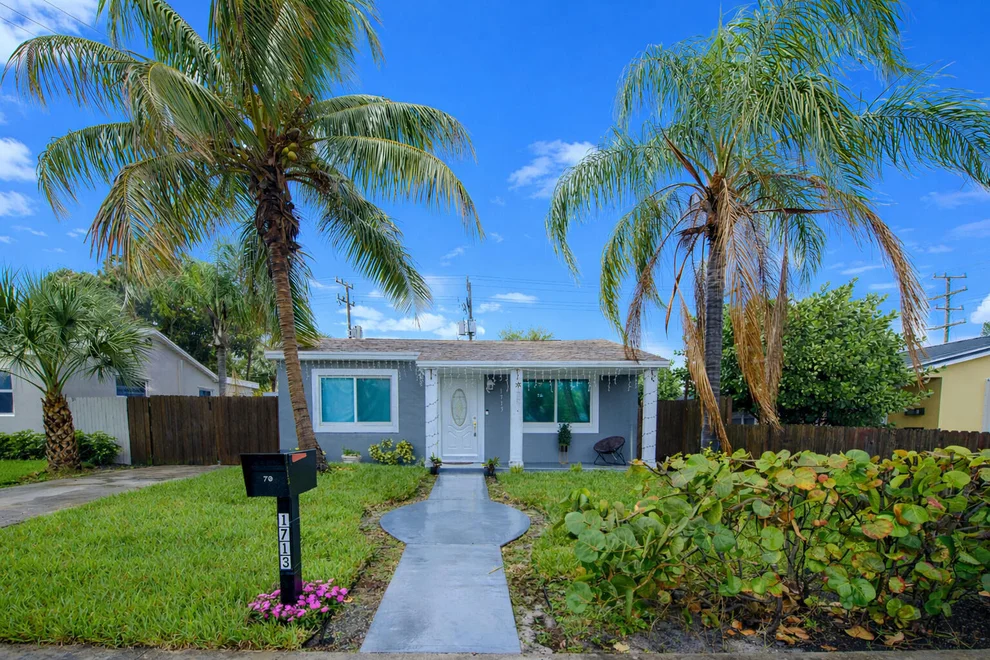 Unit for sale at 1713 N J Street, Lake Worth Beach, FL 33460