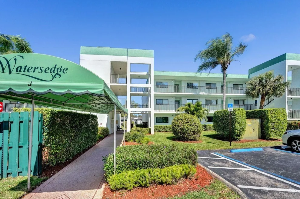Unit for sale at 15365 Lakes Of Delray Boulevard, Delray Beach, FL 33484