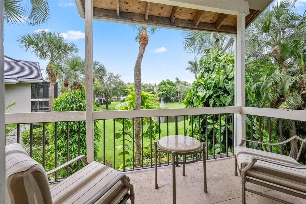 Unit for sale at 11863 Wimbledon Circle, Wellington, FL 33414