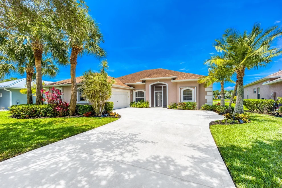 Unit for sale at 2691 NW Windemere Drive, Jensen Beach, FL 34957