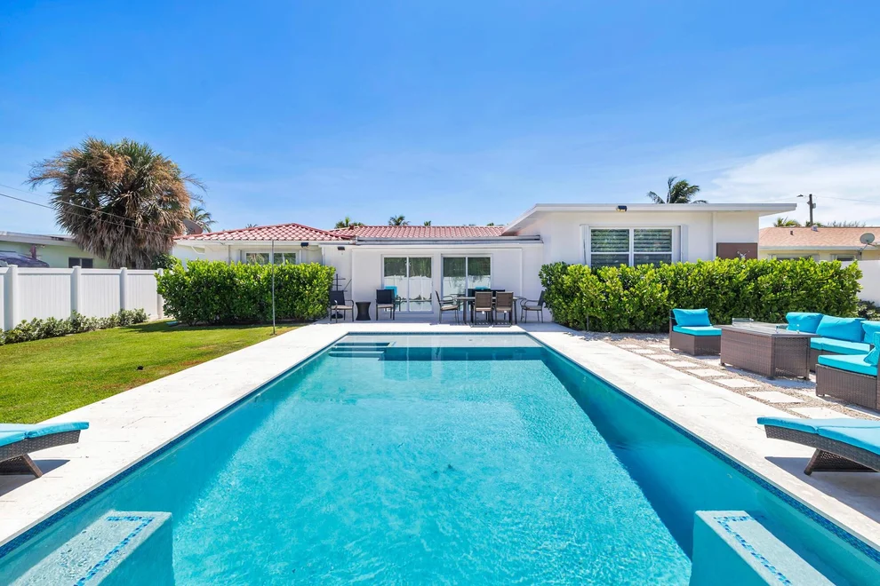 Unit for sale at 120 Bryn Mawr Drive, Lake Worth Beach, FL 33460
