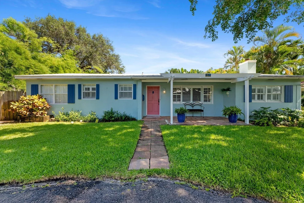 Unit for sale at 114 NE 11th Street, Delray Beach, FL 33444