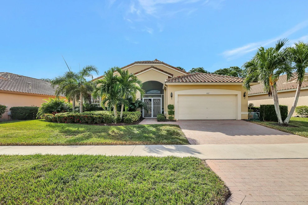Unit for sale at 487 NW Blue Lake Drive, Port St Lucie, FL 34986