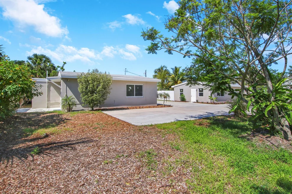 Unit for sale at 2730 Hinda Road, West Palm Beach, FL 33403