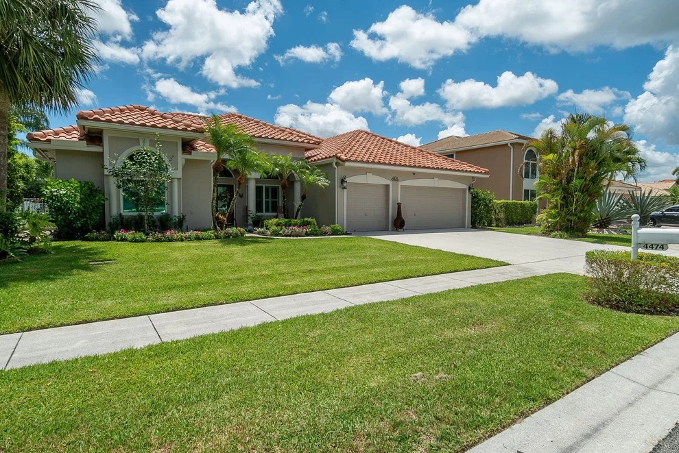 Unit for sale at 4474 Danielson Drive, Lake Worth, FL 33467