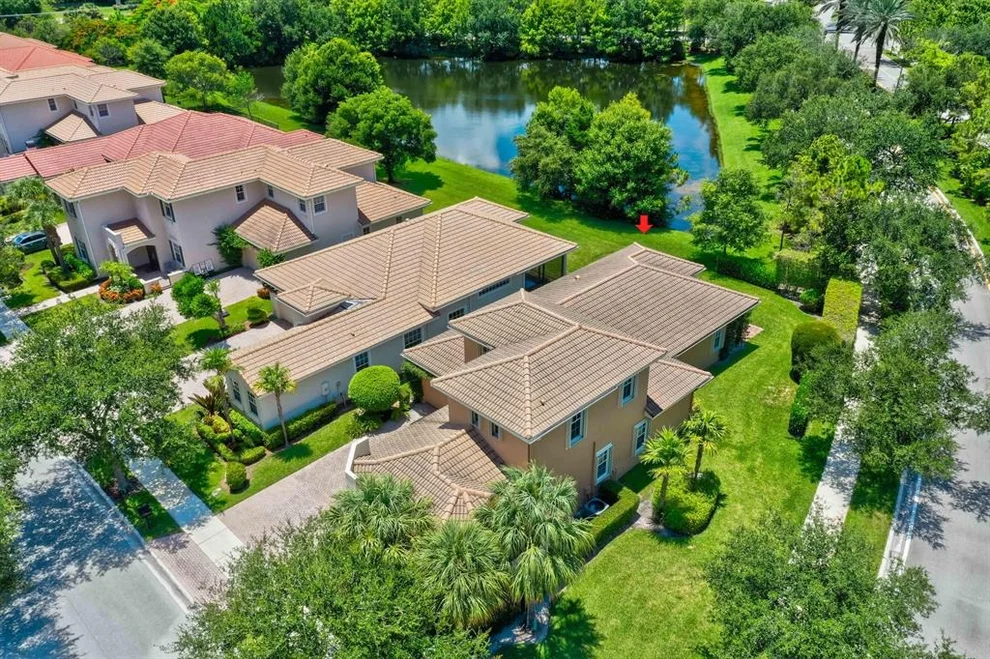 Unit for sale at 170 Via Catalunha, Jupiter, FL 33458