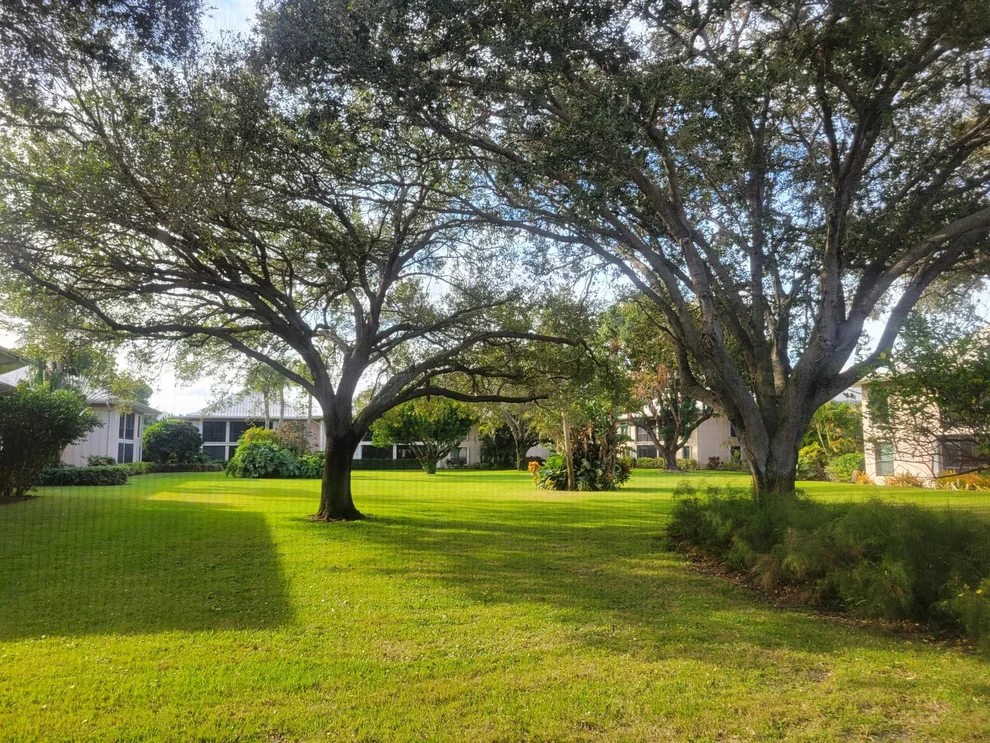 Unit for sale at 12 Concourse Drive, Tequesta, FL 33469