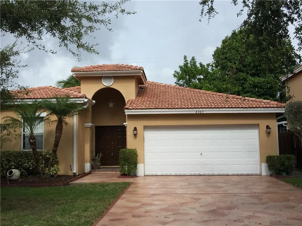 Unit for sale at 4345 NW 45th Terrace, Coconut Creek, FL 33073