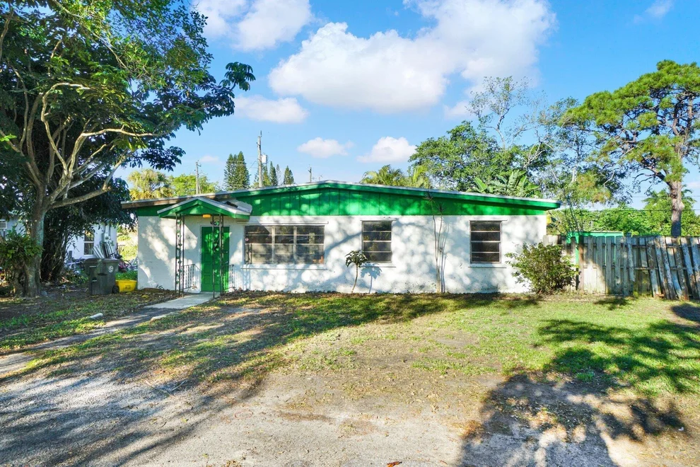 Unit for sale at 405 Fleming Avenue, Greenacres, FL 33463