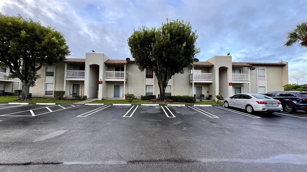 Unit for sale at 1500 N Congress Avenue, West Palm Beach, FL 33401